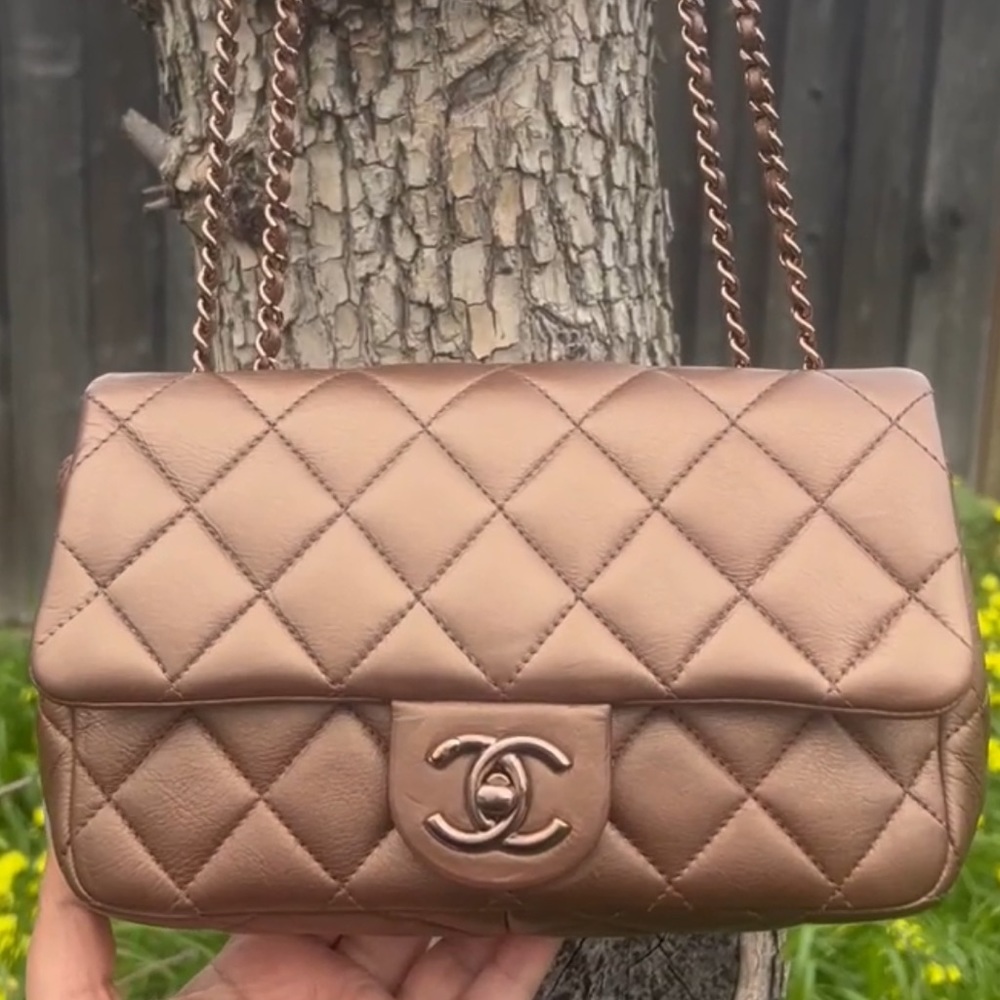 Rare🔥Chanel iridescent Mini Rectangular Bronze/Copper Flap Bag - Picture 3 of 16